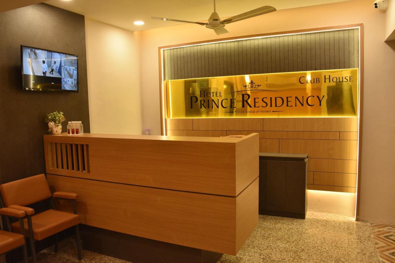 Prince Residency Club House Jamnagar Bagian luar foto